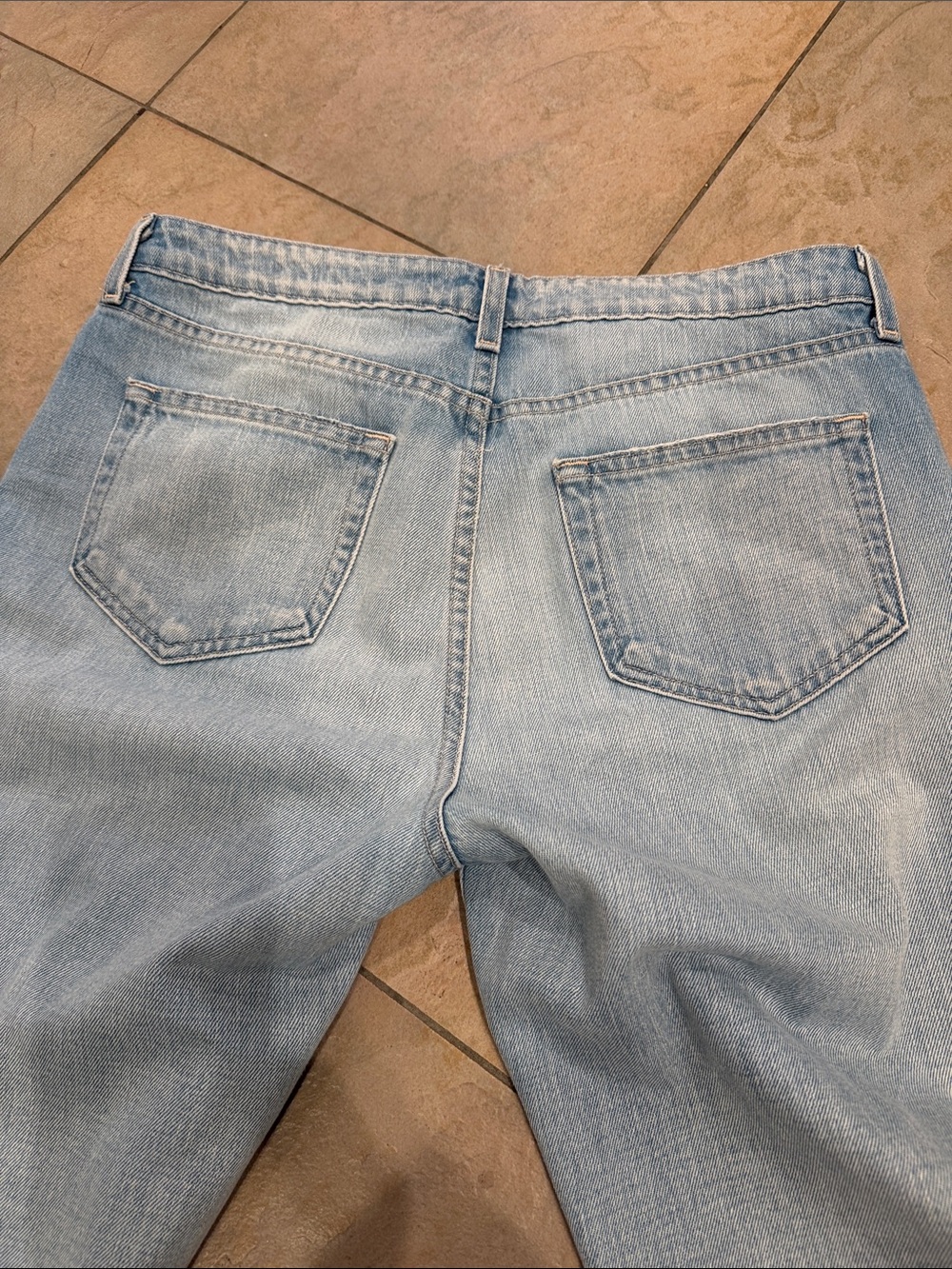 L'AGENCE- Maribel high rise Light Wash Blue Straight Jeans
